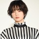 平手友梨奈、“タトゥー”際立つバックショット公開「お洒落で可愛い」「青髪ビジュ刺さりまくり」と反響 画像