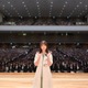 橋本環奈、昭和医科大の入学式にサプライズ登場 新入生614人にエール「尊敬の念を抱いています」 画像