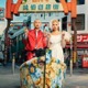 中嶋イッキュウ、そいつどいつ市川刺身との結婚式ショット公開に反響「ドレスもヘアメイクも素敵」「お洒落夫婦」吉岡里帆も反応 画像