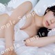 乃木坂46筒井あやめ、白ランジェリー“寝起き”ショット 封入ポストカード第4弾解禁【感情の隙間】 画像