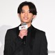 黒川想矢、タトゥーショットにファン驚き 女形姿も披露「ギャップ」「色気がすごい」 画像