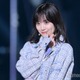 山下美月、素肌輝く私服ショット公開「さすがの着こなし」「憧れスタイル」の声 画像