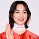 のん、ショーパンで美脚披露 私服ショットに反響「自然体で可愛い」「スタイル抜群」 画像