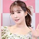 三上悠亜、ミニドレスから美脚披露「憧れる」「綺麗」 画像