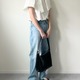 大人のフェミニンアイテムの取り入れ方。【ユニクロ】ジーンズ×【GU】フラットシューズ合わせでバランスを【40代の毎日コーデ】 画像