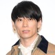 UVERworld・TAKUYA∞「不評No.1ジュエリー」装着動画に驚きの声「インパクトがすごい」「オーラ増してる」 画像