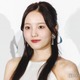 本田真凜、ワンショルドレスで美デコルテ披露「上品」「エレガント」の声 画像