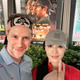アンミカ、夫婦で仲良く映画デート！鉢巻姿の夫には“可愛すぎる”とメロメロ「公開ノロケ」 画像