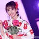 元乃木坂46佐藤楓、へそ出し私服コーデにファン絶賛「夏らしくて素敵」「理想のスタイル」 画像