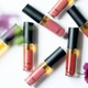 急に乾燥が進むこの時期に神すぎる、ROAlívのリップカラー美容液「ハニーラスター」。全6色のうち「これはモテるでしょ…」な1本とは？ 画像