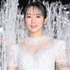 吉岡里帆、美デコルテ透ける純白ドレスで点灯式登場 クリスマスは毎年“人間ドック”も「今年は健康診断どころでは…」 画像