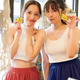 都丸紗也華＆都丸亜華梨、肌見せコーデでにっこり！“最強のグラビアシスターズ”が息の合ったポージング披露 画像