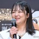 蛙亭イワクラ、“交際4年で破局”元恋人・オズワルド伊藤がインスタ登場 寝そべりショット披露で「関係性が素敵」「仲良いのが伝わる」の声 画像