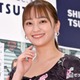 第1子出産発表の岡田結実、美人母との密着プリクラ公開「姉妹みたい」「母娘そっくり」と反響 画像