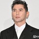 本木雅弘の次男が16歳に 顔出し近影ショットが話題「イケメン」「遺伝子強すぎる」 画像