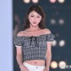 井手上漠、へそ出しルックでクールな表情 ヘルシー肌見せに視線集中【関コレ2026S/S】 画像