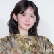 鈴木愛理、フリルミニスカから美脚スラリ「脚長すぎ」「骨格レベチ」とファン絶賛 画像