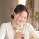 「楽にお金を貯める」のって可能なの？  ほったらかしでもとにかく貯まる「お金のヒミツ」とは 画像