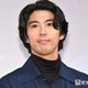 賀来賢人、互いに“共演NG”だった女優「頼むから何かが起きて来ないでくれ」気まずかった唯一の共演経験とは 画像