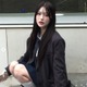 美人インフルエンサー、美脚＆デコルテ輝くノースリミニワンピ姿「透明感すごい」「夕日とのコラボレーションが素敵」の声 画像