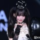 CUTIE STREET真鍋凪咲、王冠×変形ドレス着こなす「似合いすぎ」「かっこいい」と反響【オキコレ2026】 画像