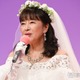 かたせ梨乃、ウエディングドレス姿披露 自認16歳の美少女役に笑顔「恋するって楽しいです」【夫婦と16歳～狂気の隣人～】 画像