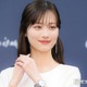 山下美月、京都でのほっそり二の腕際立つノースリーブ姿公開「透明感すごい」「夏の妖精さんみたい」 画像