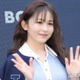 久間田琳加、サンセバスチャンで胸元ざっくりワンピース姿公開「映えてる」「スタイル良い」の声 画像
