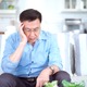 どれだけ成功しても満たされない…引退後、イライラと不眠に苦しんだ50代実業家が、涙ながらに吐き出した「本当の気持ち」 画像
