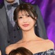 美人アナウンサー、ほっそり美脚際立つミニワンピ自撮りショット公開「似合いすぎてて天才」「ビジュアル最高」の声 画像