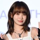 LE SSERAFIMチェウォン、デニムビスチェ＆パンツで美スタイル際立つ「脚長すぎる」「ウエスト細くて綺麗」と反響 画像