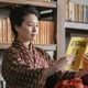 朝ドラ「ブラッサム」反骨心とたくましさを持つ“忍”役の木竜麻生「憧れを持って演じています」 画像