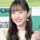 井桁弘恵、美脚際立つミニスカユニフォーム姿に反響「可愛さ優勝」「スタイル抜群」 画像